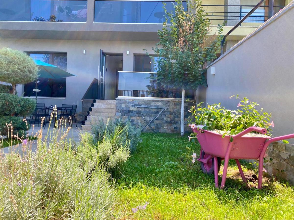 אפורי נורד Mav Boutique Villa מראה חיצוני תמונה