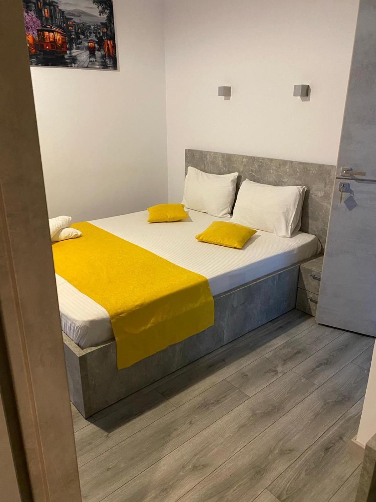 אפורי נורד Mav Boutique Villa מראה חיצוני תמונה