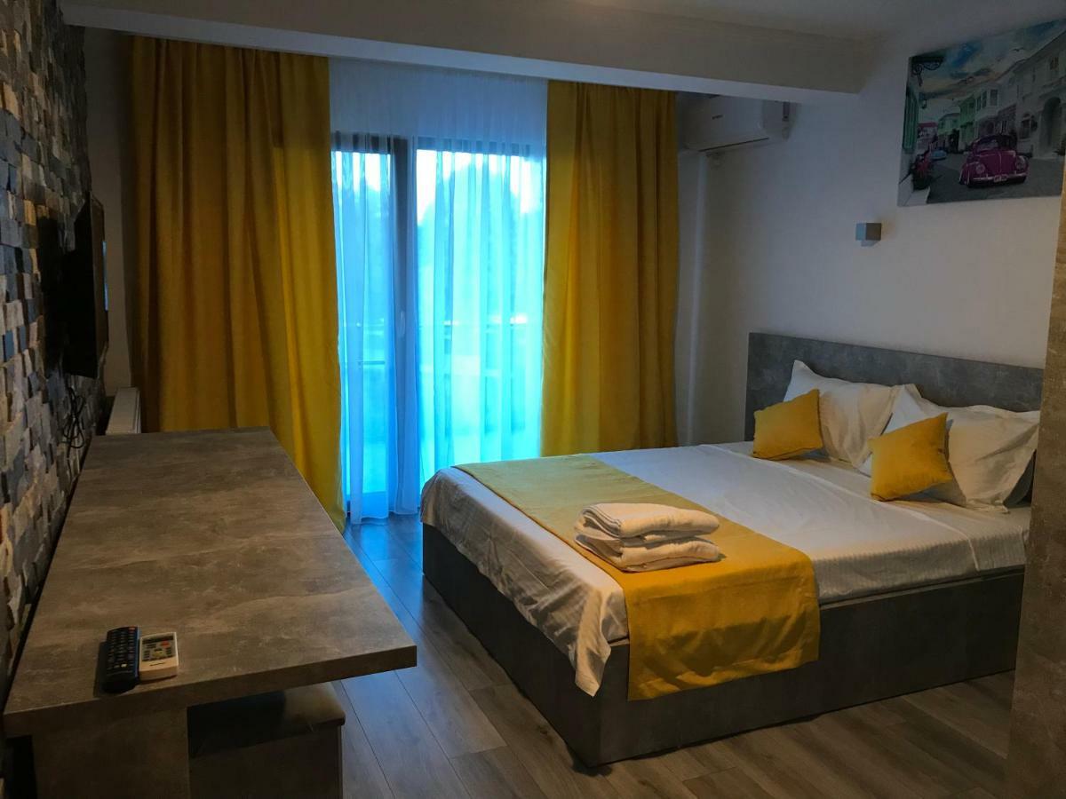אפורי נורד Mav Boutique Villa מראה חיצוני תמונה