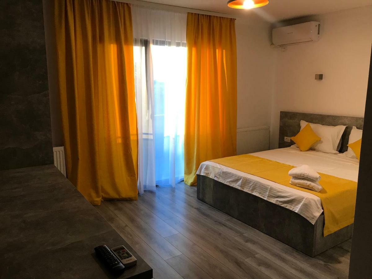 אפורי נורד Mav Boutique Villa מראה חיצוני תמונה