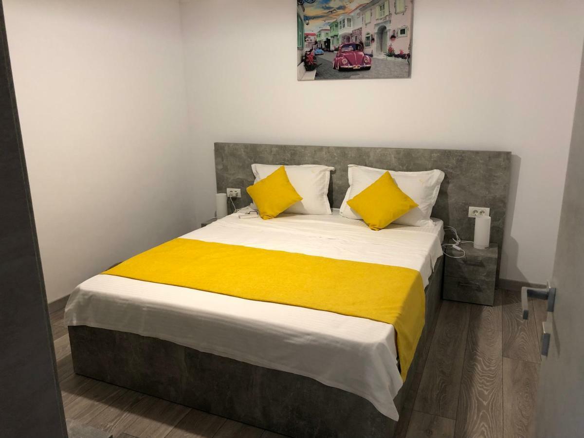 אפורי נורד Mav Boutique Villa מראה חיצוני תמונה
