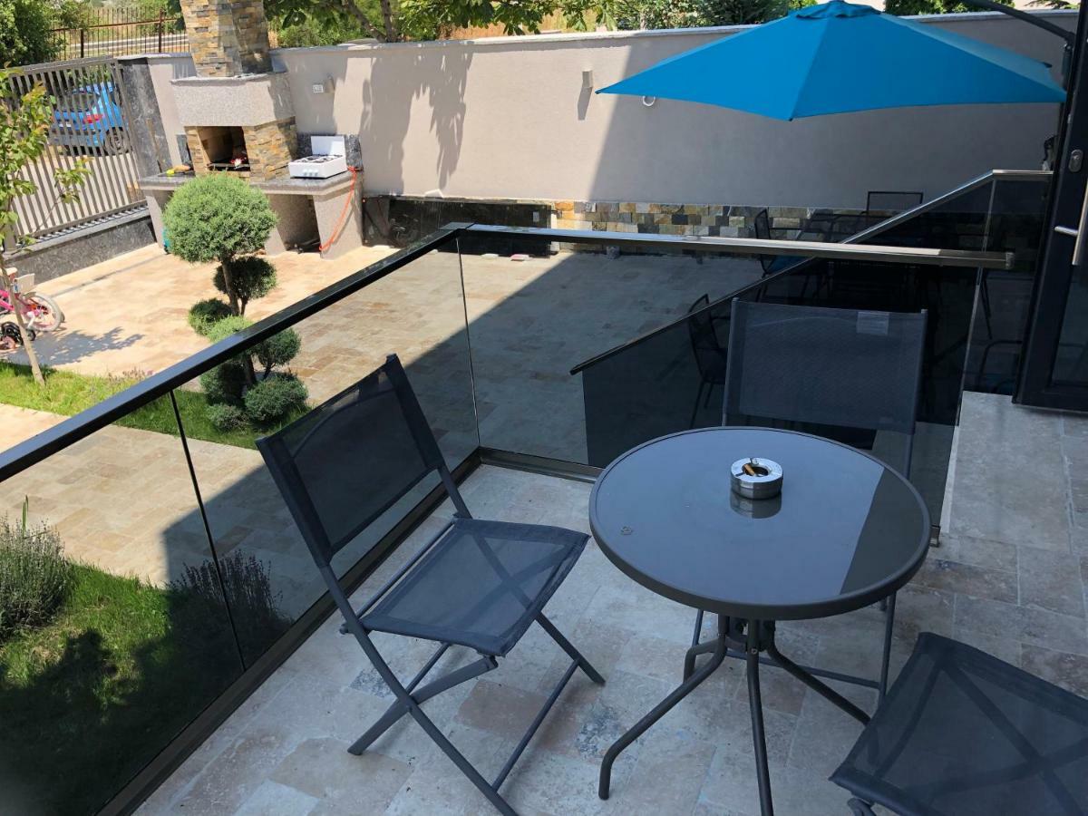 אפורי נורד Mav Boutique Villa מראה חיצוני תמונה